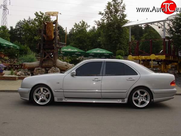 9 799 р. Пороги накладки Lorinzer Mercedes-Benz E-Class W210 дорестайлинг седан (1996-1999) (Неокрашенные)  с доставкой в г. Горно‑Алтайск