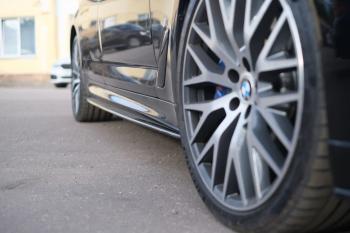 10 999 р. Пластиковые накладки M-порогов  BMW 5 серия  G30 (2016-2020) дорестайлинг, седан  с доставкой в г. Горно‑Алтайск. Увеличить фотографию 8