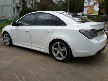 4 099 р. Пороги накладки пластиковые CT  Chevrolet Cruze ( J300,  J305,  J308) (2009-2015) седан дорестайлинг, хэтчбек дорестайлинг, седан рестайлинг, универсал рестайлинг, хэтчбек рестайлинг (Неокрашенные)  с доставкой в г. Горно‑Алтайск. Увеличить фотографию 2