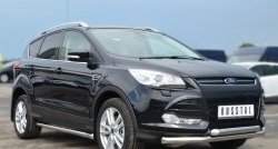 13 849 р. Защита порогов из круглой трубы диаметром 63 мм Russtal Ford Kuga 2 дорестайлинг (2013-2016) (Защита порогов с со скосами на торцах (вариант 1))  с доставкой в г. Горно‑Алтайск. Увеличить фотографию 2