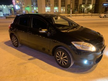 1 899 р. Дефлектор капота CA-Plastiс  Toyota Auris  E150 (2010-2012) хэтчбэк 5 дв. рестайлинг (Classic черный, Без надписи)  с доставкой в г. Горно‑Алтайск. Увеличить фотографию 4