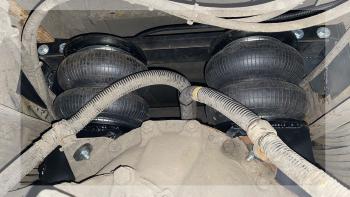 43 999 р. Комплект вспомогательной пневмоподвески на заднюю ось Aride (1226 euro4)  Hino 500 (2015-2025)  рестайлинг  с доставкой в г. Горно‑Алтайск. Увеличить фотографию 3