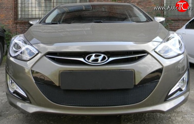 2 099 р. Сетка на бампер Russtal (черная) Hyundai I40 1 VF дорестайлинг седан (2011-2015)  с доставкой в г. Горно‑Алтайск