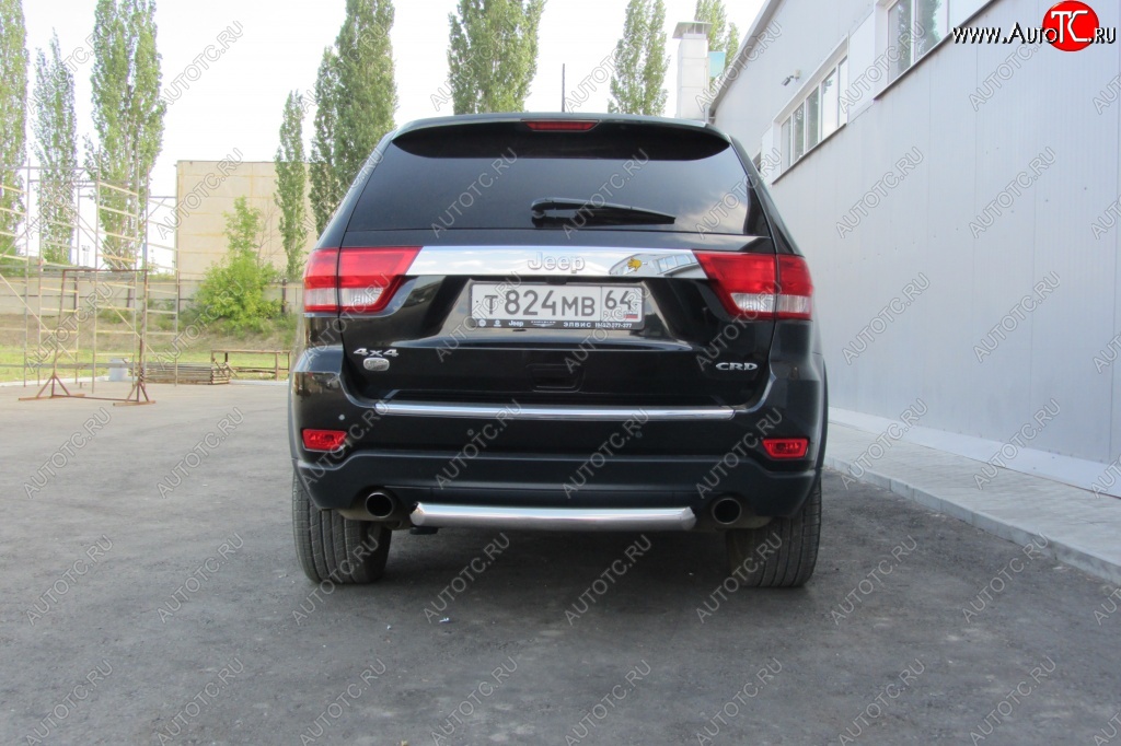 6 999 р. Защита заднего бампера из трубы d76 Slitkoff (короткая) Jeep Grand Cherokee WK2 дорестайлинг (2010-2013) (Цвет: серебристый)  с доставкой в г. Горно‑Алтайск