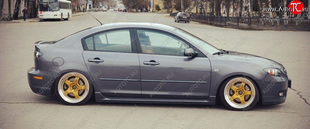 4 549 р. Пороги накладки Сток 2л Mazda 3/Axela BK дорестайлинг седан (2003-2006) (Неокрашенные)  с доставкой в г. Горно‑Алтайск