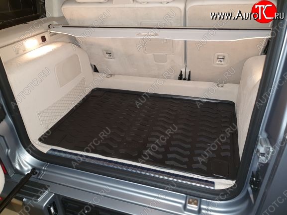1 439 р. Коврик багажника Aileron  Mercedes-Benz G class  W463 (1989-1994) 5 дв. дорестайлинг  с доставкой в г. Горно‑Алтайск