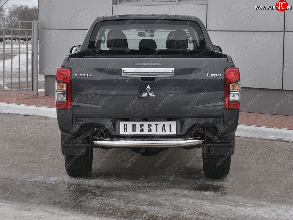 24 999 р. Защита заднего бампера (Ø63 мм, короткая) RUSSTAL  Mitsubishi L200  5 KK,KL (2018-2022) рестайлинг (Лист алюминиевый, труба - нержавейка)  с доставкой в г. Горно‑Алтайск