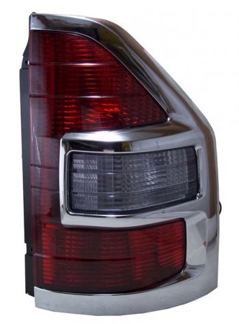 Правый задний фонарь SAT (хром) Mitsubishi Pajero ( 3 V70,  3 V60) (1999-2003) дорестайлинг, дорестайлинг