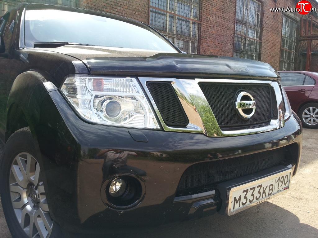 2 879 р. Сетка в решетку радиатора Russtal  Nissan Pathfinder  R51 (2009-2014) рестайлинг (черная)  с доставкой в г. Горно‑Алтайск