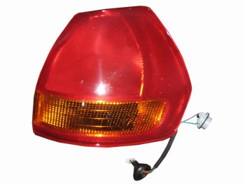 Правый фонарь (внешний) SAT Nissan AD  Y11 - Wingroad  2 Y11