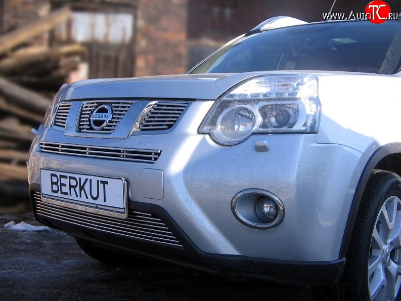 6 999 р. Декоративная вставка воздухозаборника Berkut Nissan X-trail 2 T31 рестайлинг (2010-2015)  с доставкой в г. Горно‑Алтайск