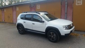 3 999 р. Накладки на двери Petroil Tuning Renault Duster HS дорестайлинг (2010-2015) (Тисненый пластик)  с доставкой в г. Горно‑Алтайск. Увеличить фотографию 5