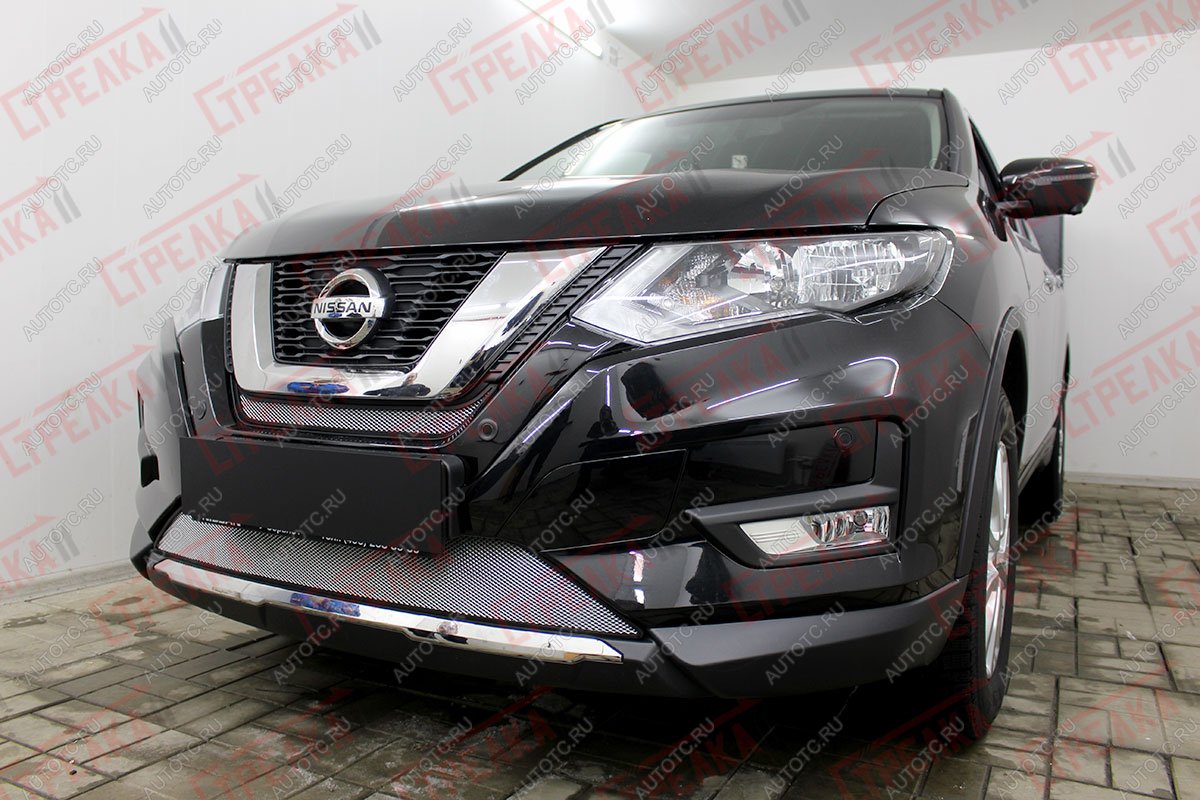 2 969 р. Защита радиатора (середина) Стрелка11 Стандарт  Nissan X-trail  3 T32 (2017-2022) рестайлинг (хром)  с доставкой в г. Горно‑Алтайск