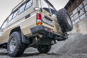 100 649 р. Бампер РИФ силовой задний Toyota Land Cruiser 78 2007+ с квадратом под фаркоп, калиткой и фонарями РИФ rif078-21125  с доставкой в г. Горно‑Алтайск. Увеличить фотографию 3