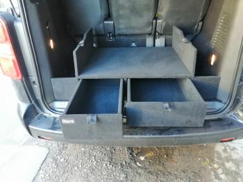 14 999 р. Органайзер в багажник "Тайга" для Peugeot Traveller Long РФ org-cj-le  с доставкой в г. Горно‑Алтайск. Увеличить фотографию 3