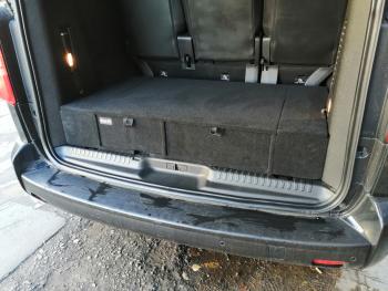 14 999 р. Органайзер в багажник "Тайга" для Peugeot Traveller Long РФ org-cj-le  с доставкой в г. Горно‑Алтайск. Увеличить фотографию 1