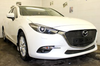 2 799 р. Защитная сетка в бампер (низ, ячейка 3х7 мм) Alfeco Стандарт  Mazda 3/Axela  BM (2016-2019) рестайлинг седан, рестайлинг, хэтчбэк (Чёрная)  с доставкой в г. Горно‑Алтайск. Увеличить фотографию 3