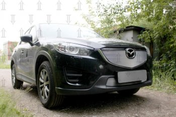 3 589 р. Защитная сетка в бампер (верх, ячейка 3х7 мм) Alfeco Стандарт Mazda CX-5 KE рестайлинг (2015-2017) (Хром)  с доставкой в г. Горно‑Алтайск. Увеличить фотографию 2