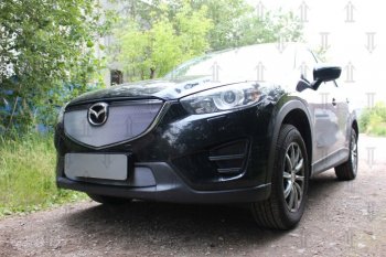 3 589 р. Защитная сетка в бампер (верх, ячейка 3х7 мм) Alfeco Стандарт Mazda CX-5 KE рестайлинг (2015-2017) (Хром)  с доставкой в г. Горно‑Алтайск. Увеличить фотографию 3