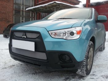 3 099 р. Защитная сетка в бампер (низ, ячейка 3х7 мм) Alfeco Стандарт  Mitsubishi ASX (2010-2012) дорестайлинг (Хром)  с доставкой в г. Горно‑Алтайск. Увеличить фотографию 3