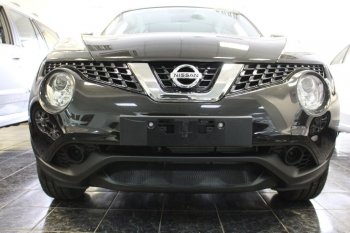 Защитная сетка в бампер (низ, ячейка 3х7 мм) Стрелка11 Стандарт Nissan (Нисан) Juke (Жук)  1 YF15 (2014-2020) 1 YF15 рестайлинг  (Чёрная)