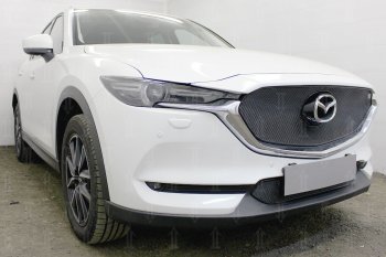 6 299 р. Защитная сетка в бампер (верх, 3D, ячейка 4х10 мм) Alfeco Премиум Mazda CX-5 KF (2016-2024) (Чёрная)  с доставкой в г. Горно‑Алтайск. Увеличить фотографию 2