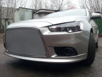 5 999 р. Защитная сетка в бампер (ячейка 3х7 мм) Alfeco Стандарт Mitsubishi Lancer 10 седан рестайлинг (2011-2017) (Хром)  с доставкой в г. Горно‑Алтайск. Увеличить фотографию 2