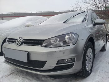 4 299 р. Защитная сетка в бампер (низ, ячейка 4х10 мм) Стрелка11 Премиум Volkswagen Golf 7 дорестайлинг, хэтчбэк 5 дв. (2012-2017) (Чёрная)  с доставкой в г. Горно‑Алтайск. Увеличить фотографию 3