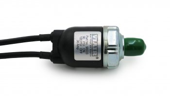 3 599 р. Датчик давления VIAIR 90120 PSI, 18M, герметичный Viair 90223  с доставкой в г. Горно‑Алтайск. Увеличить фотографию 2