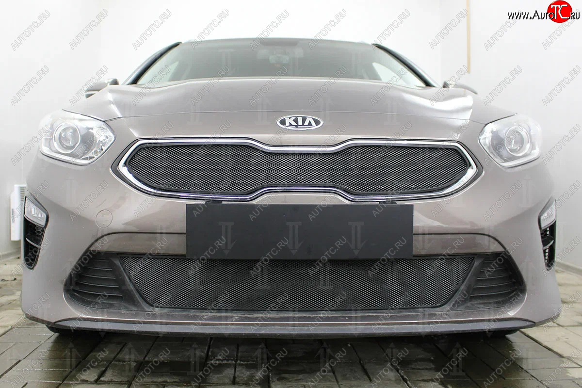 3 099 р. Защитная сетка в бампер (низ, ячейка 3х7 мм) Alfeco Стандарт  KIA Ceed  3 CD (2018-2024) универсал, хэтчбэк (Чёрная)  с доставкой в г. Горно‑Алтайск