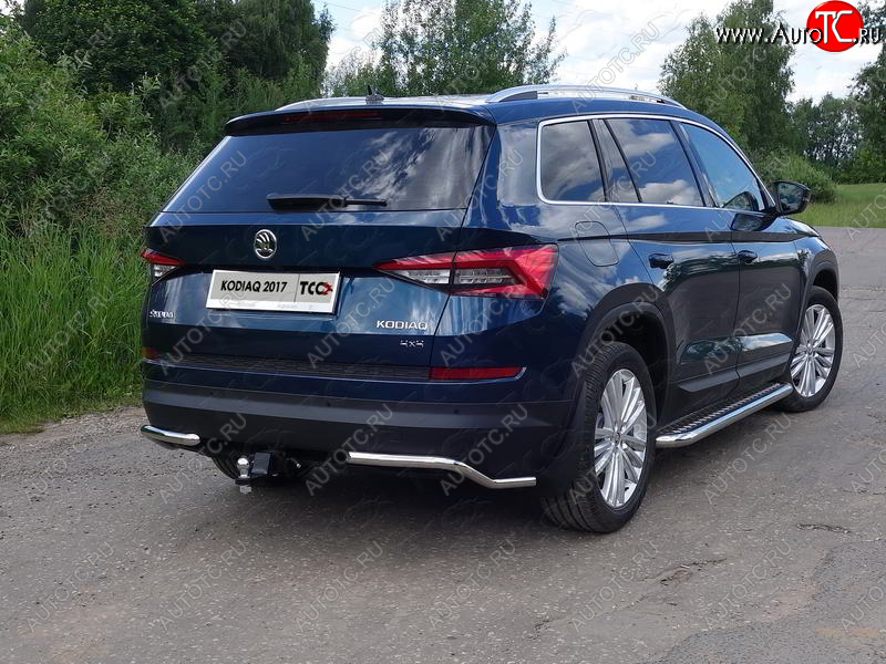 13 999 р. Защита заднего бампера (уголки, d42,4 мм) TCC Skoda Kodiaq NU7 дорестайлинг (2017-2021)  с доставкой в г. Горно‑Алтайск