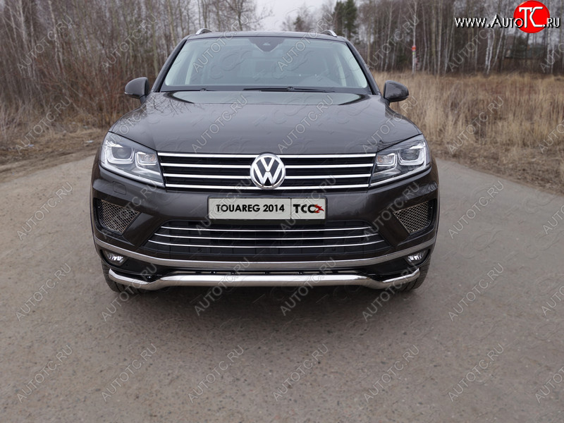 27 999 р. Защита передняя нижняя кенгурин 60,3 мм ТСС Тюнинг  Volkswagen Touareg  NF (2014-2018) рестайлинг (нержавейка)  с доставкой в г. Горно‑Алтайск