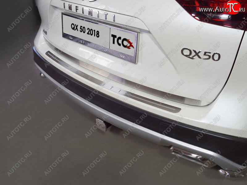 2 149 р. Накладка на заднюю дверь, ТСС Тюнинг  INFINITI Qx50  J55 (2017-2022) (Лист шлифованный)  с доставкой в г. Горно‑Алтайск