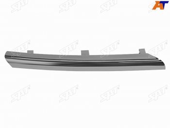 Правый молдинг решетки радиатора SAT Nissan Almera  N16 (2002-2006) седан рестайлинг (хром)