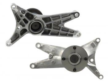 Кронштейн вискомуфты TOYOTA LAND CRUISER 200GX460 12- 1UR TOYOTA 16380-38020