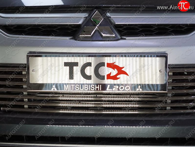 4 999 р. Рамка гос. номера ТСС Тюнинг Mitsubishi L200 5 KK,KL рестайлинг (2018-2022) (нержавейка)  с доставкой в г. Горно‑Алтайск