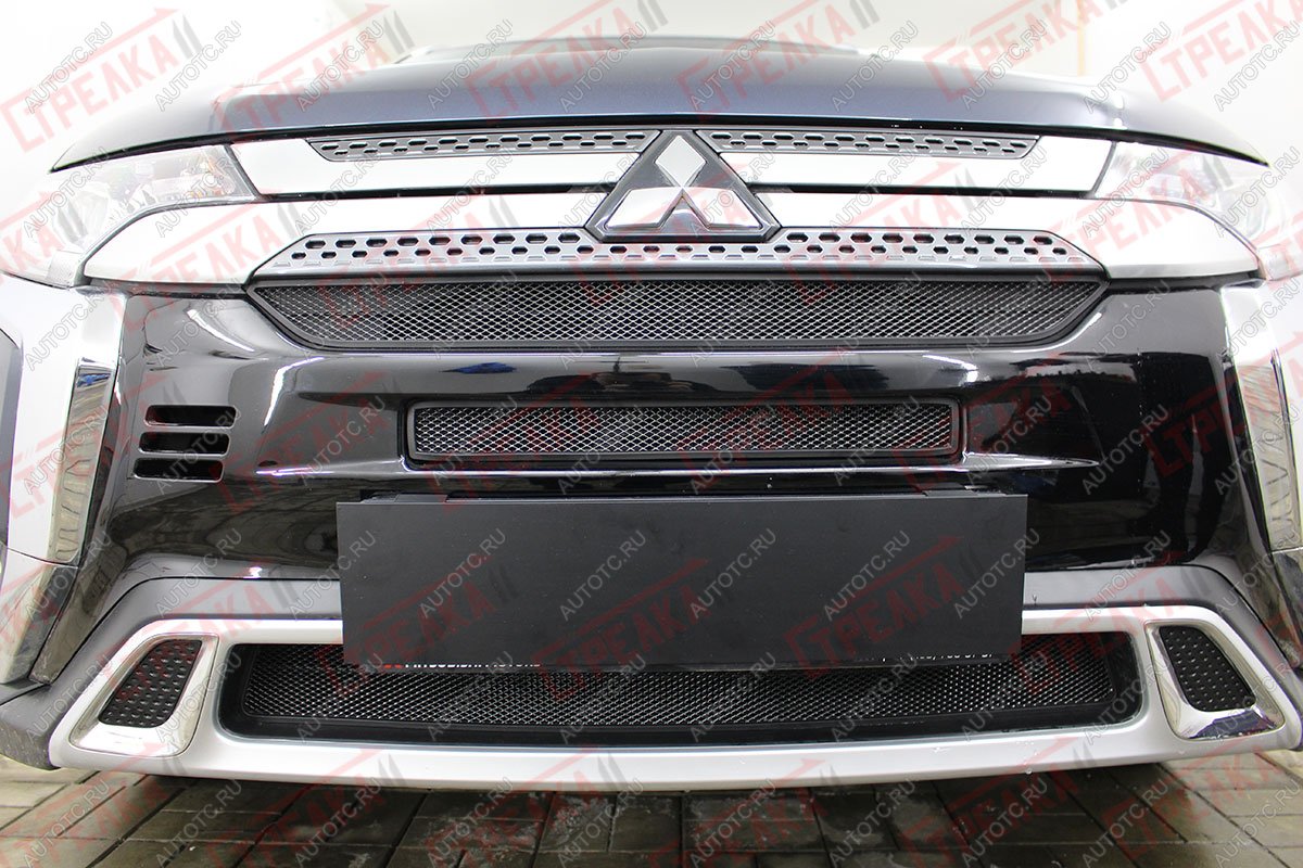 7 349 р. Защита радиатора (3 части с парктроником) Стрелка11 Стандарт  Mitsubishi Outlander  GF (2018-2022) 3-ий рестайлинг (черная)  с доставкой в г. Горно‑Алтайск