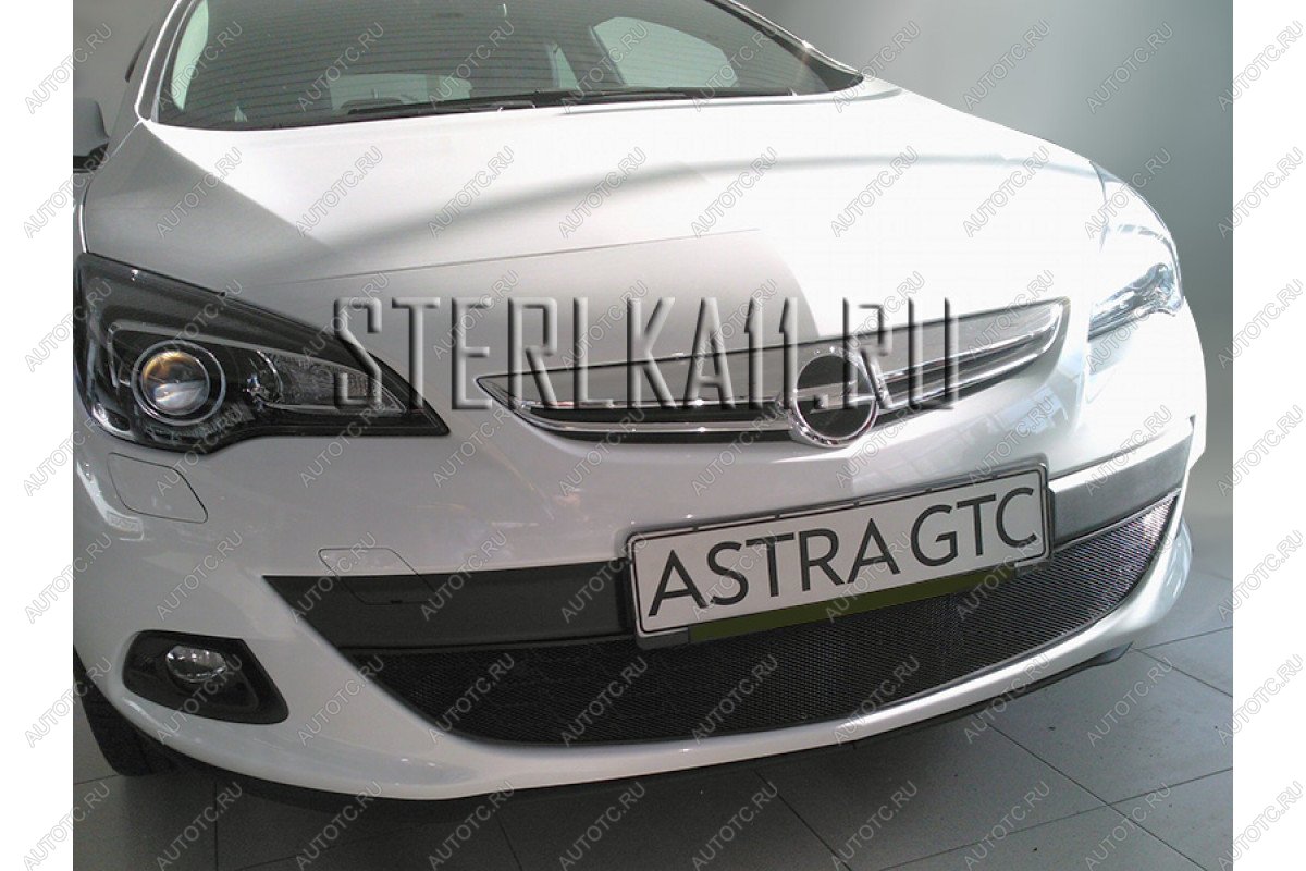 3 779 р. Защита радиатора Стрелка11 Стандарт  Opel Astra  J GTC (2011-2018) (черная)  с доставкой в г. Горно‑Алтайск