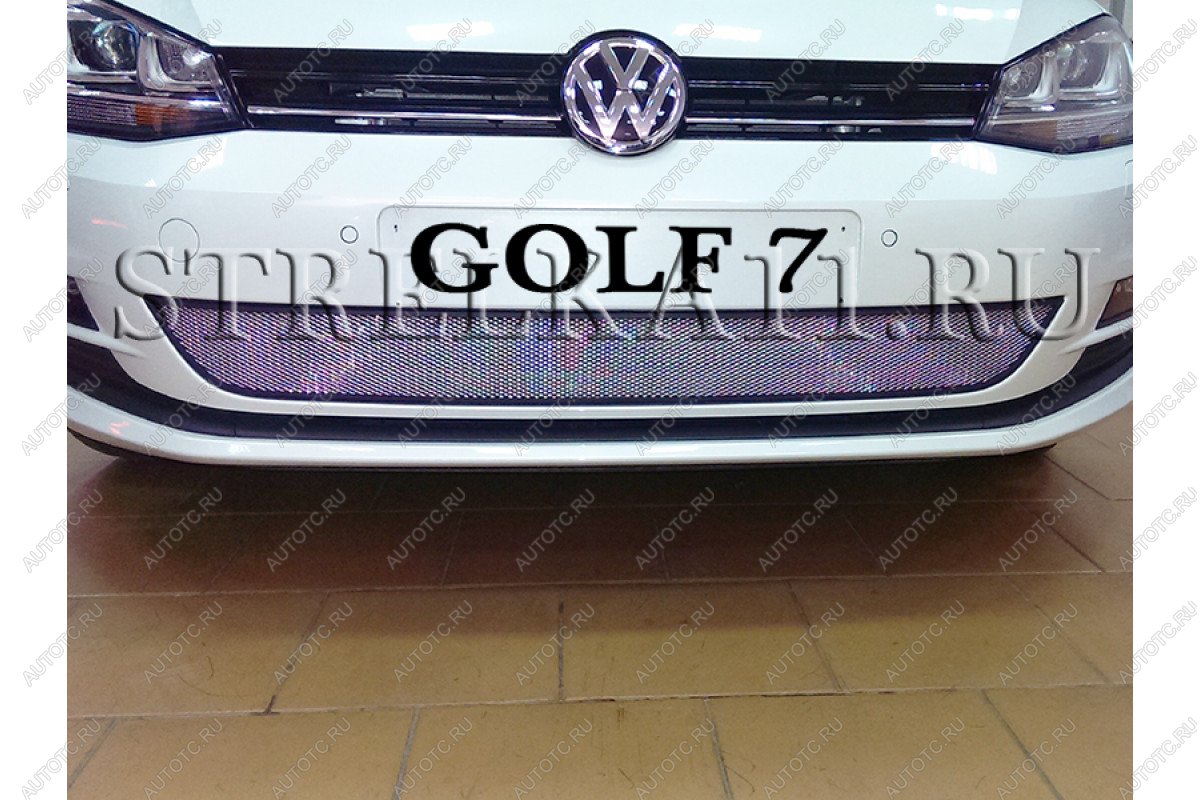 3 279 р. Защита радиатора Стрелка11 Стандарт  Volkswagen Golf  7 (2012-2017) дорестайлинг, хэтчбэк 5 дв. (хром)  с доставкой в г. Горно‑Алтайск