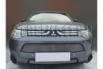 969 р. Зимняя заглушка решетки радиатора (верх) Стрелка11  Mitsubishi Outlander  GF (2012-2016) дорестайлинг, 1-ый рестайлинг (черная)  с доставкой в г. Горно‑Алтайск. Увеличить фотографию 2