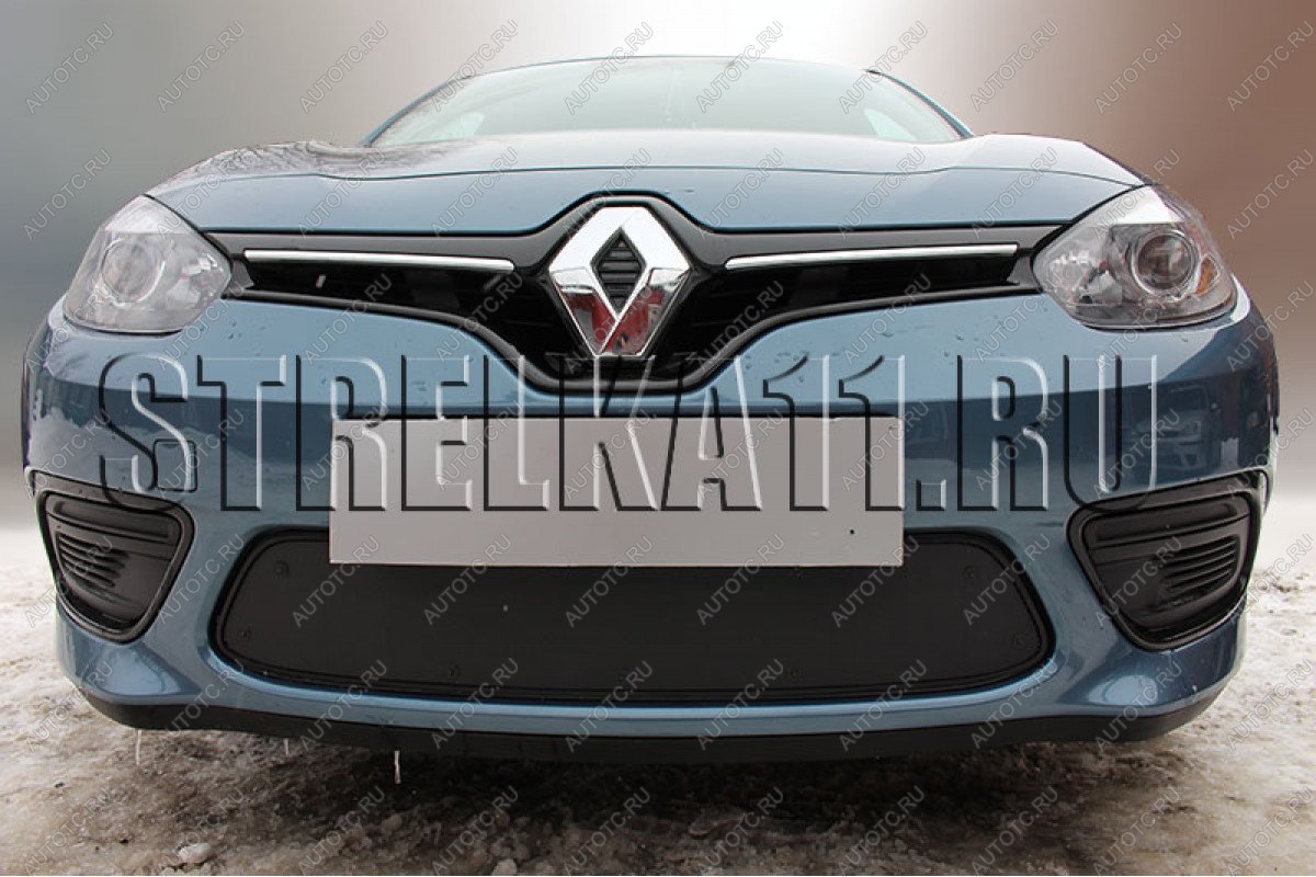 799 р. Зимняя заглушка решетки радиатора (верх, 2 детали) Стрелка11  Renault Fluence (2012-2016) рестайлинг (черная)  с доставкой в г. Горно‑Алтайск