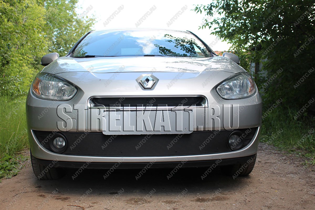 799 р. Зимняя заглушка решетки радиатора (низ) Стрелка11  Renault Fluence (2010-2012) дорестайлинг (черная)  с доставкой в г. Горно‑Алтайск