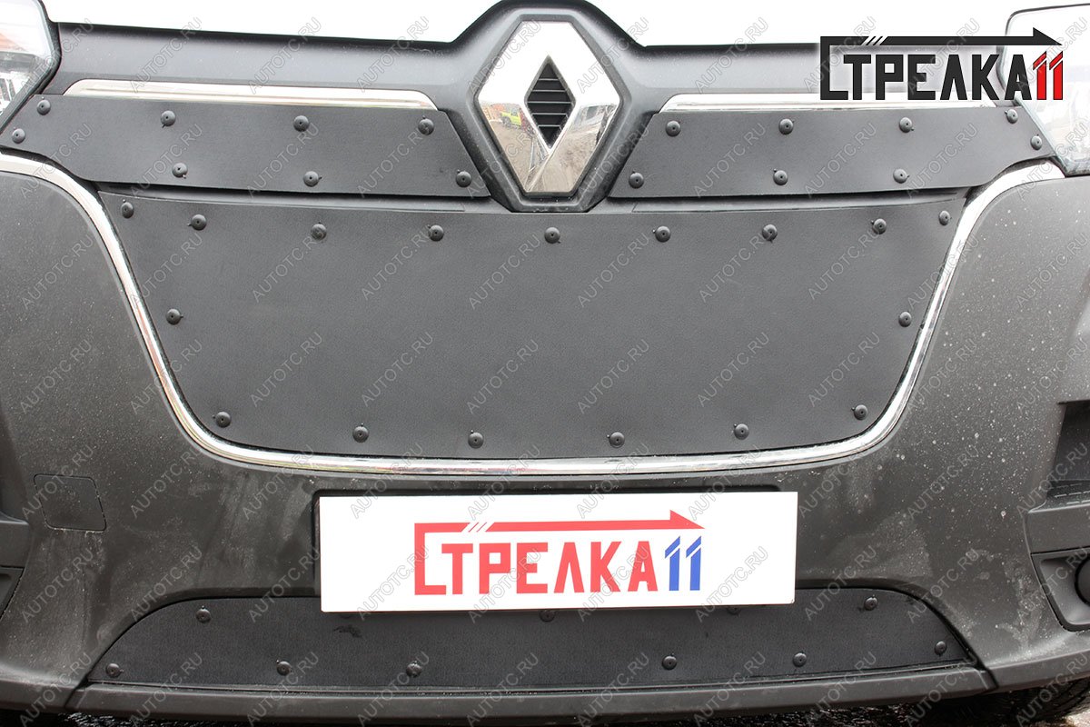 799 р. Зимняя заглушка решетки радиатора (верх, 2 части) Стрелка11  Renault Master  FV,JV (2019-2024) фургон 2-ой рестайлинг (черная)  с доставкой в г. Горно‑Алтайск