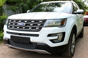 3 999 р. Защитная сетка в бампер (ячейка 4х10 мм, середина) Alfeco Премиум  Ford Explorer  U502 (2015-2018) 1-ый рестайлинг, 5 дв. (Чёрная)  с доставкой в г. Горно‑Алтайск. Увеличить фотографию 3