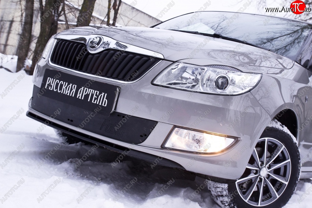 959 р. Зимняя заглушка решетки переднего бампера РА Skoda Fabia Mk2 универсал рестайлинг (2010-2014)  с доставкой в г. Горно‑Алтайск