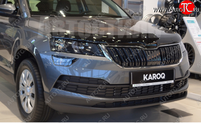 2 999 р. Дефлектор капота SIM Skoda Karoq NU7 рестайлинг (2020-2024)  с доставкой в г. Горно‑Алтайск