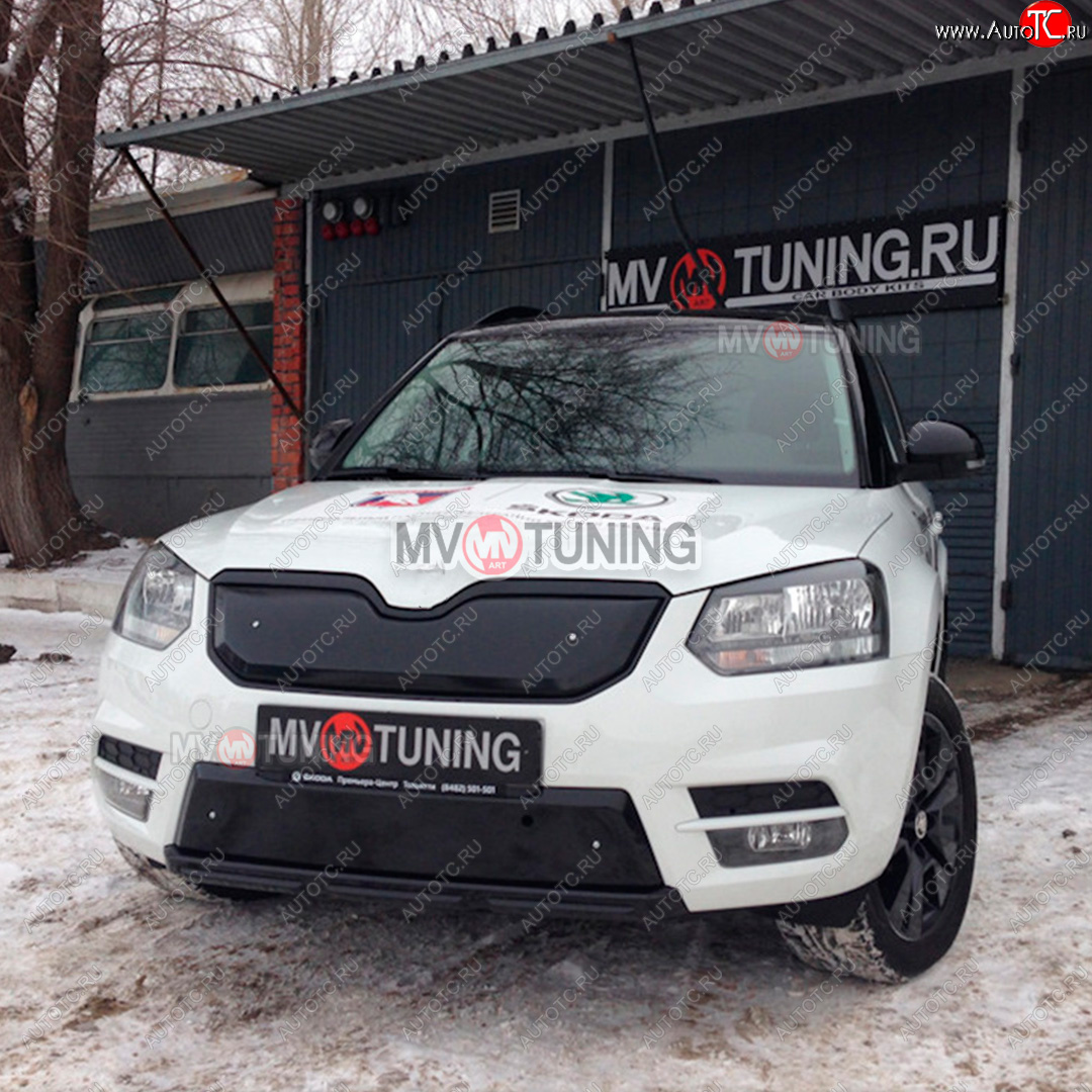 2 999 р. Заглушка решетки радиатора MV-Tuning (комплектация City и MONTE CARLO)  Skoda Yeti (2013-2018) (Поверхность текстурная)  с доставкой в г. Горно‑Алтайск