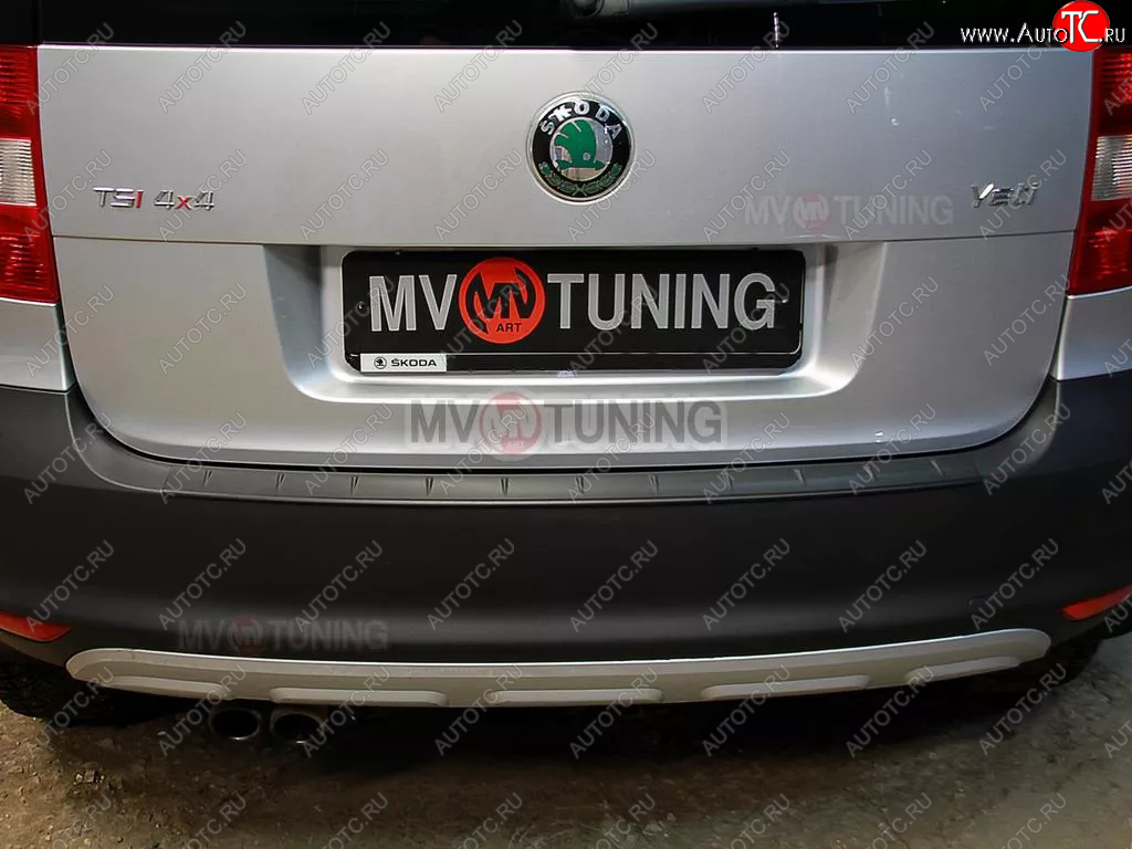 1 379 р. Защитная накладка на задний бампер MV-Tuning  Skoda Yeti (2009-2013) (Текстурная поверхность)  с доставкой в г. Горно‑Алтайск