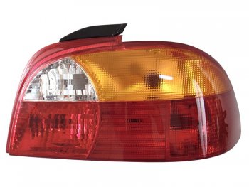 Правый фонарь (до рестайлинг) SAT Toyota Avensis  T220 седан (1997-2001) дорестайлинг