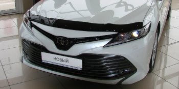 3 399 р. Дефлектор капота SIM Toyota Camry XV70 дорестайлинг (2017-2021)  с доставкой в г. Горно‑Алтайск. Увеличить фотографию 2